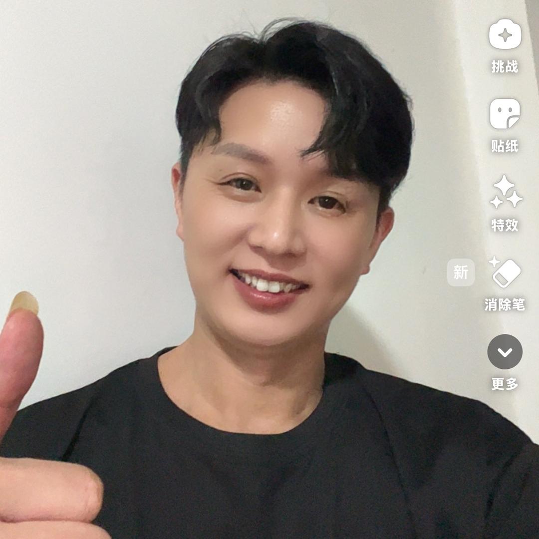 小吴哥2🎤早5：20开播，开播号在主页
