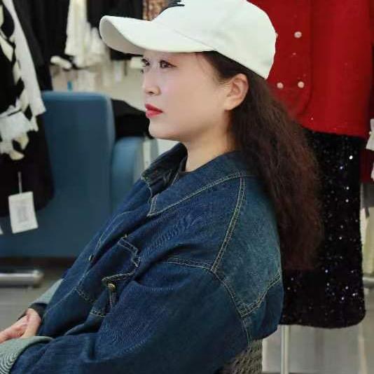 蜜桃·唐大码女装店