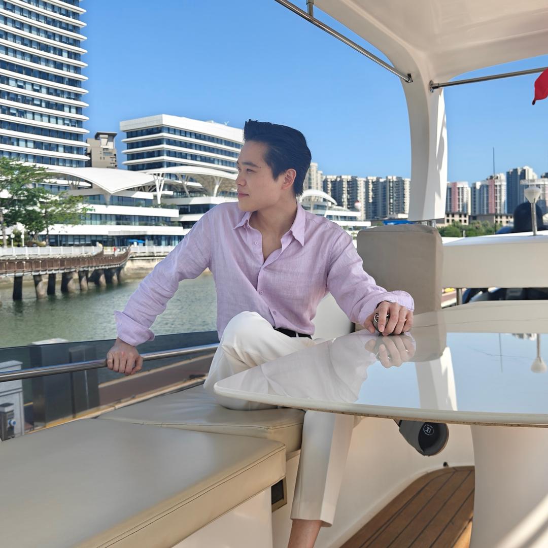 官少(普大师CEO)