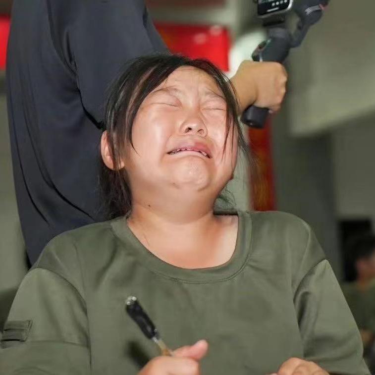 老子飞起给你一脚