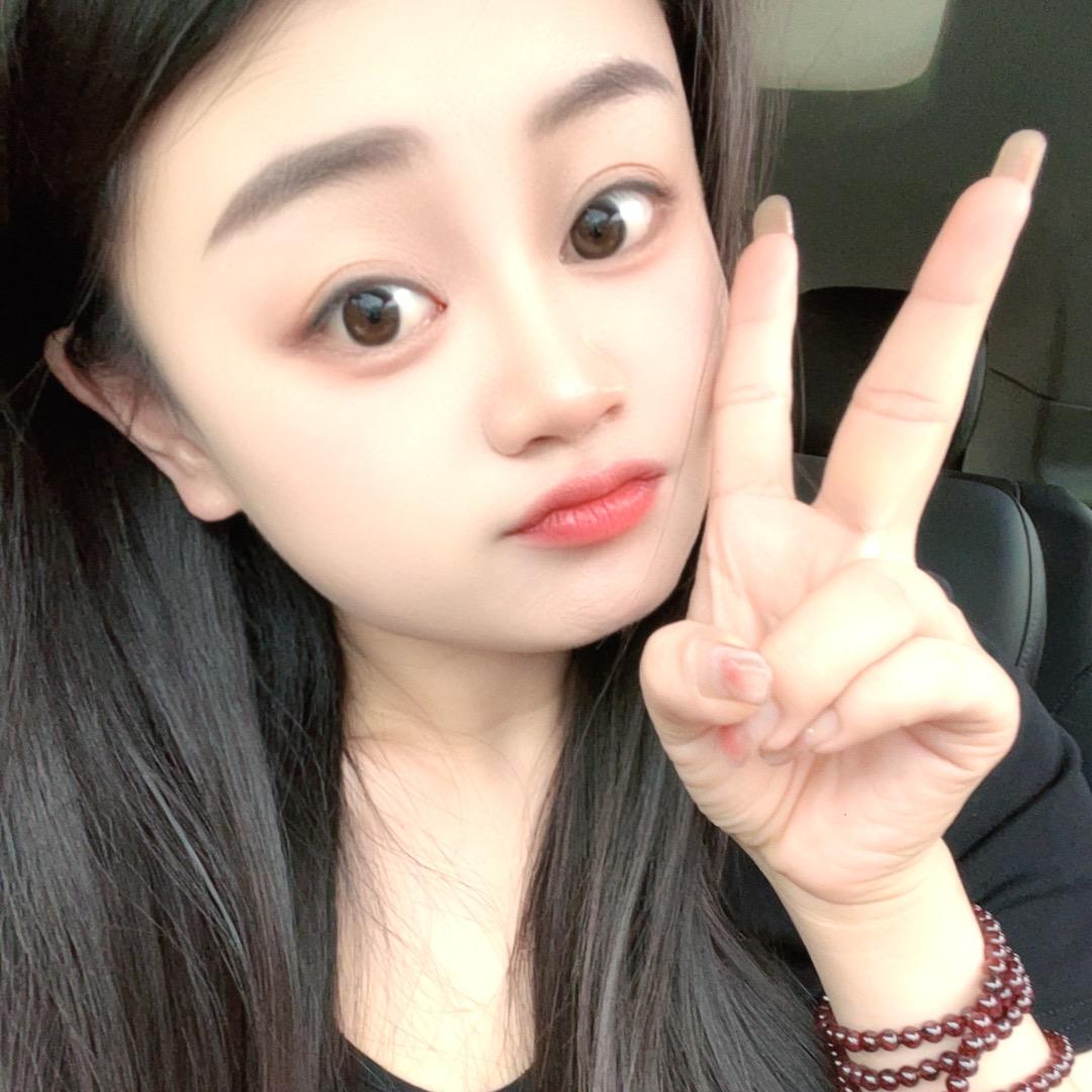 嘉嘉吖