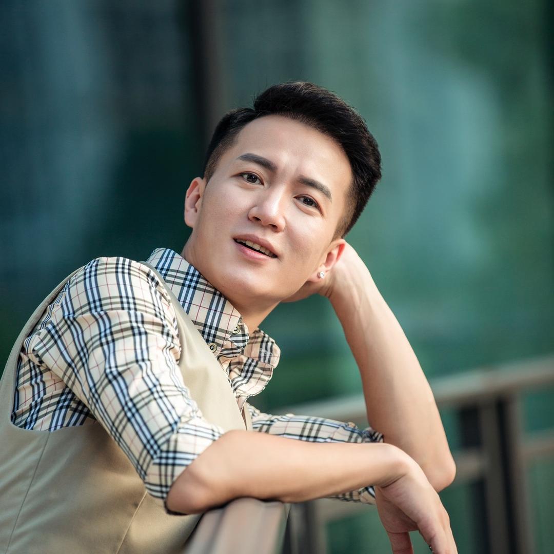 龙一玮（生活小号）