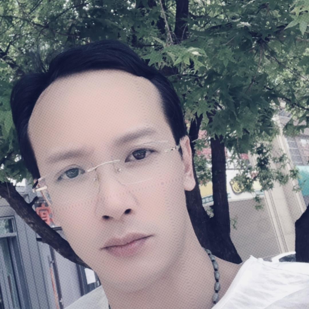 ζ๓  凪卄 ༒