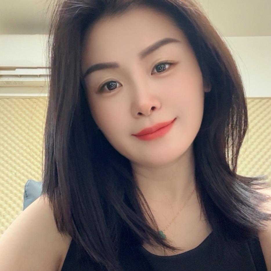 金光灿灿😘