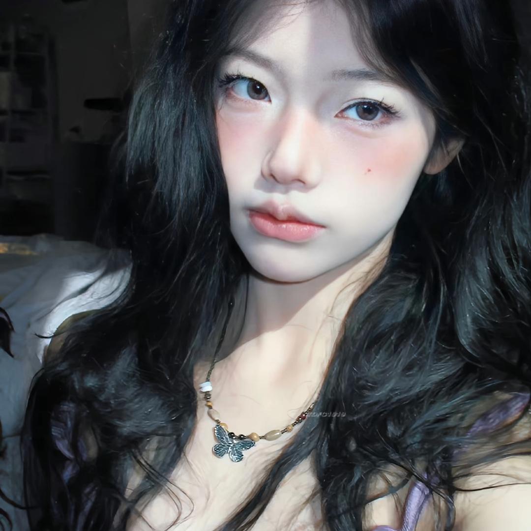 管小颖屁事