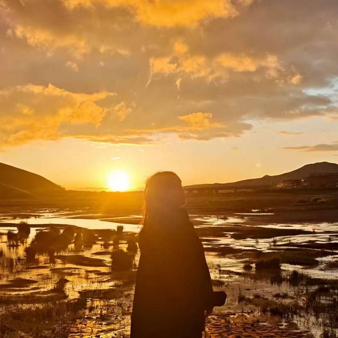 幼稚园里的大朋友