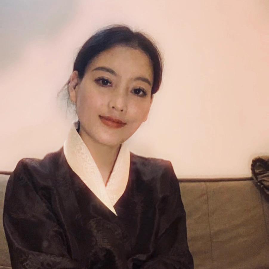 一洛