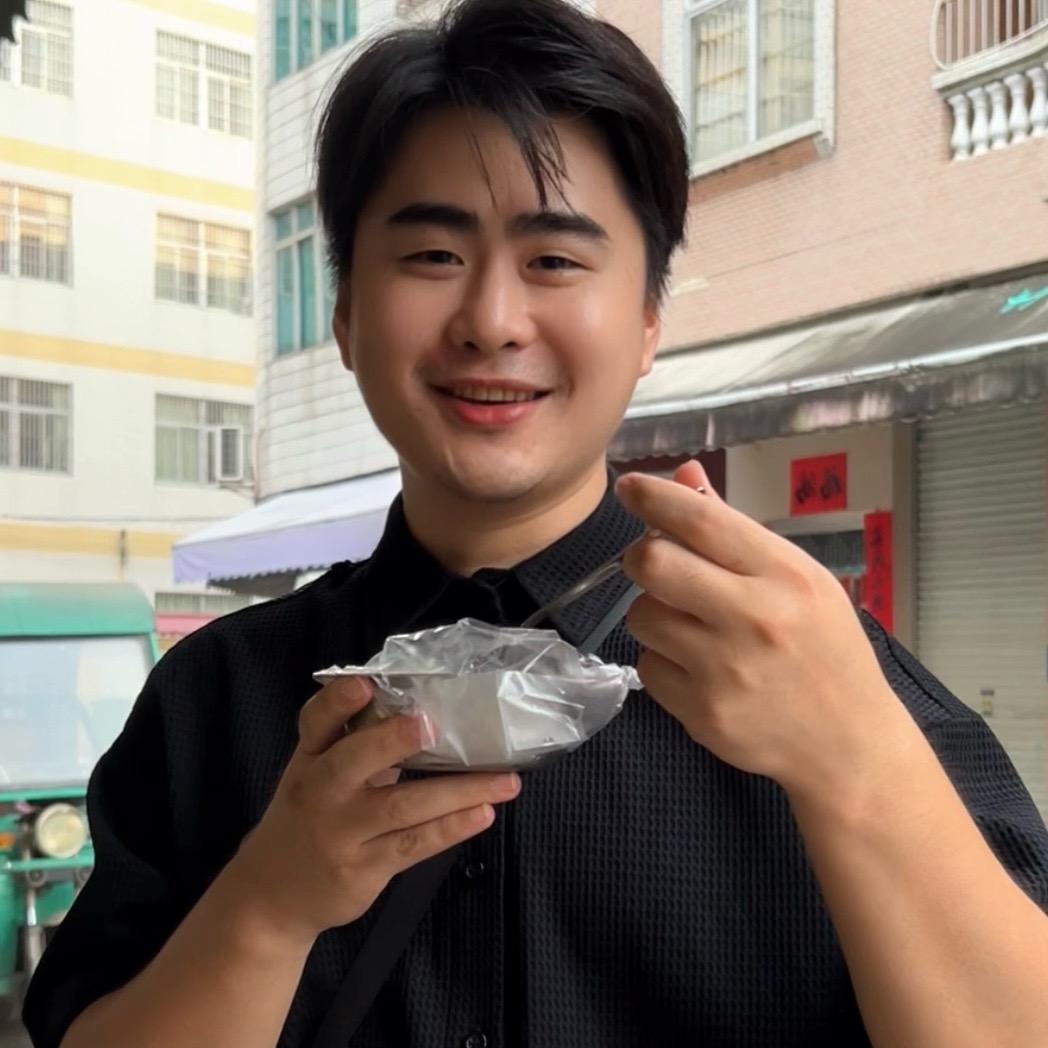阿赞ing