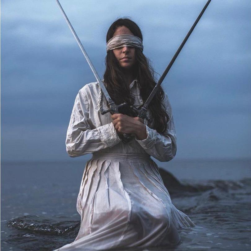 专业发疯两百年