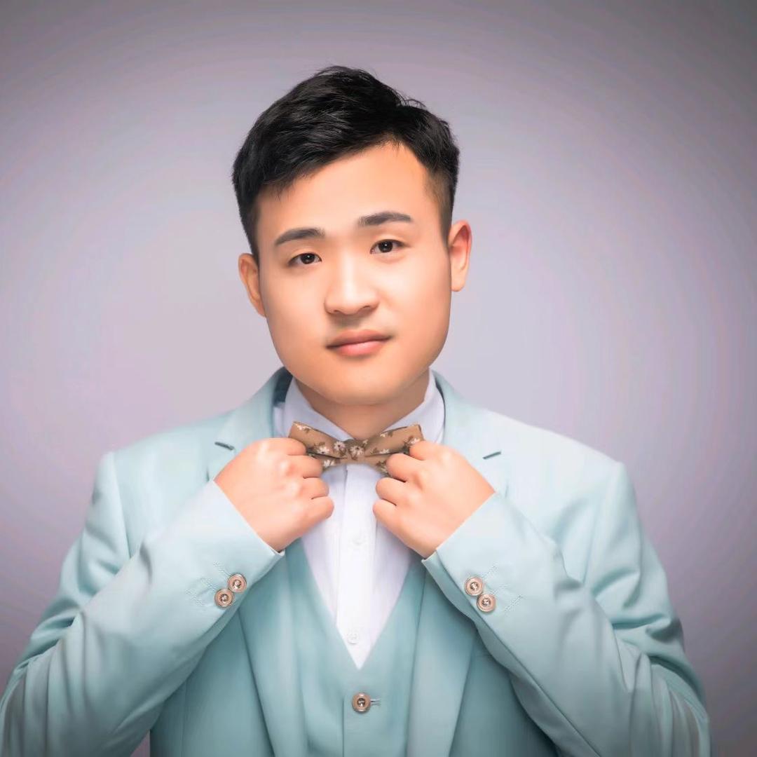 西充尊域形象店长杜星