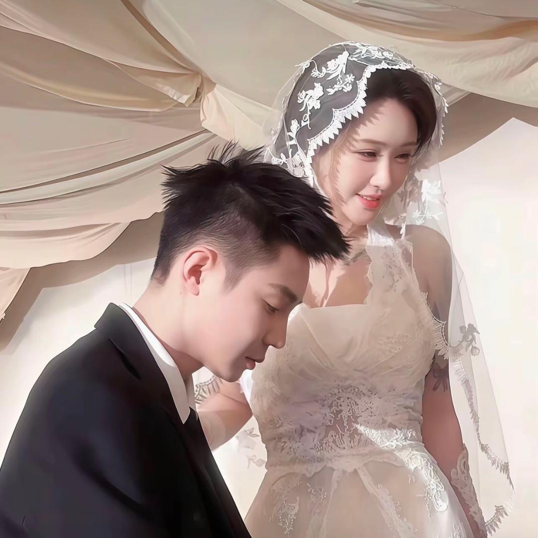 财神爷的美少女.