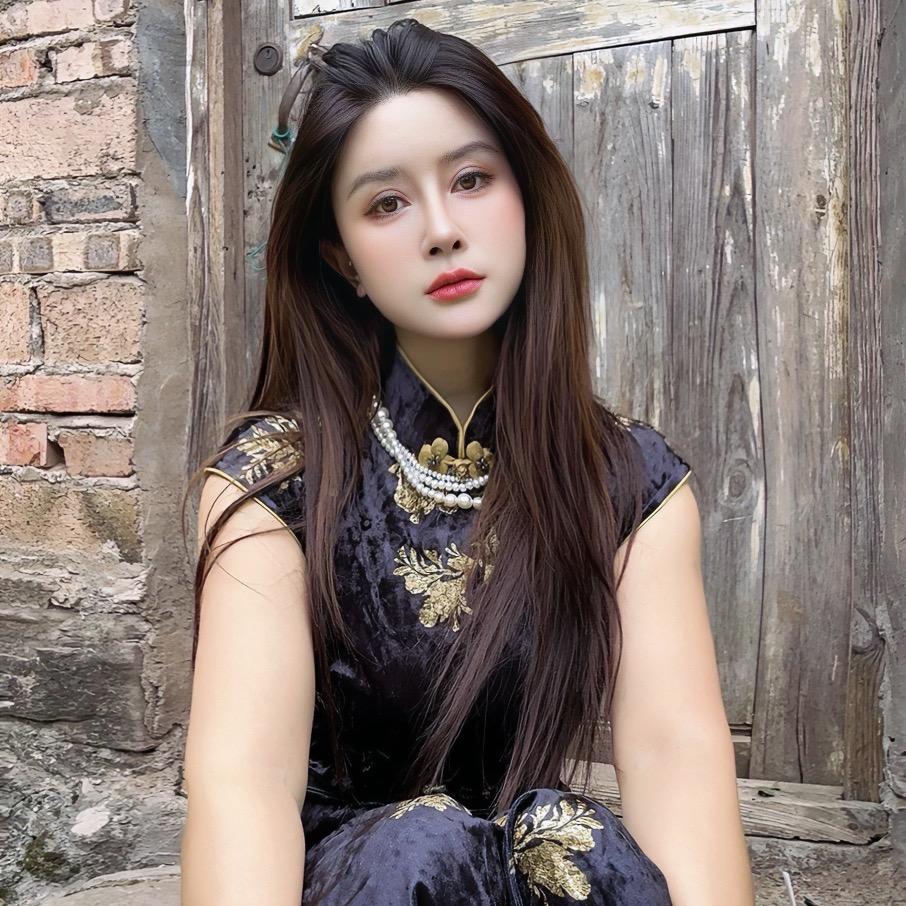 爱吃火锅的菲小姐