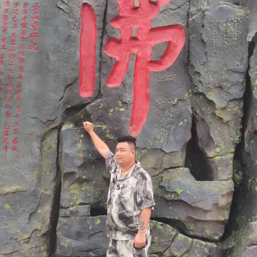 丽丽哥【黑太阳】