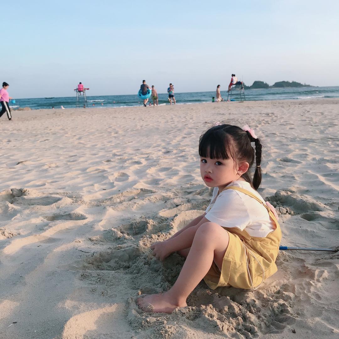 阳阳BB