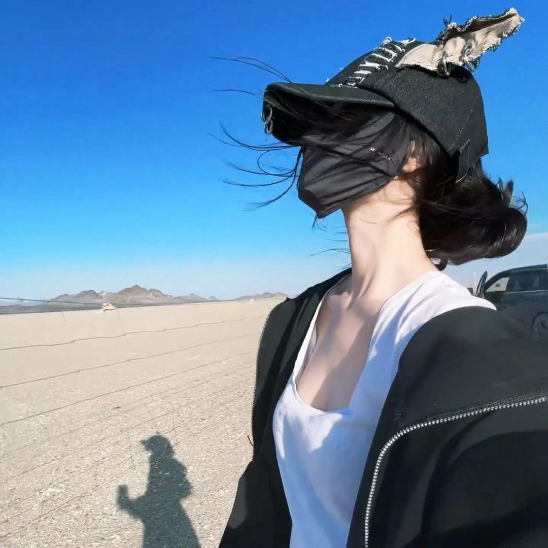 粥粥.
