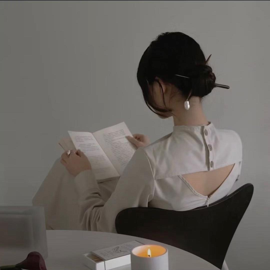 你连姨呀头像