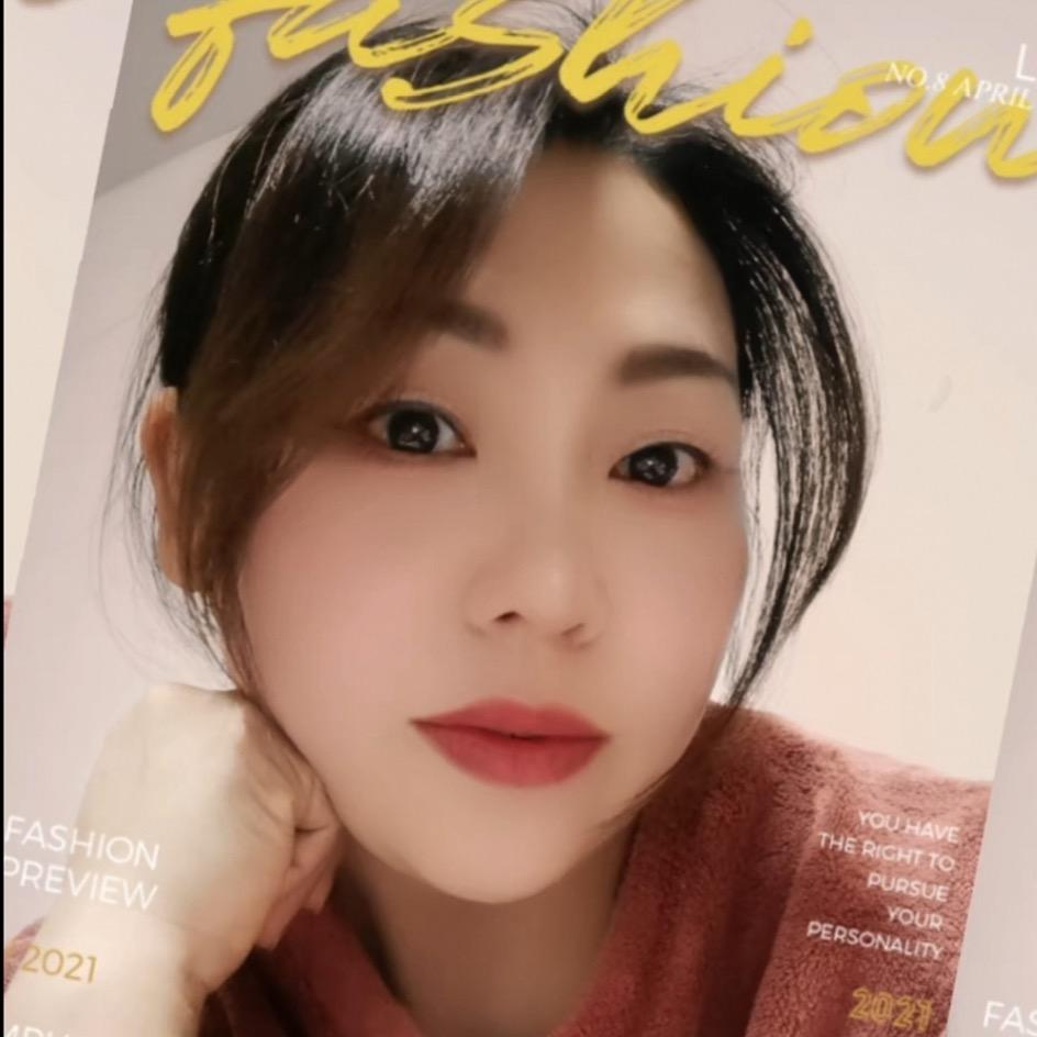 丽…