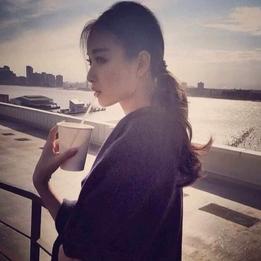 绝望的少妇