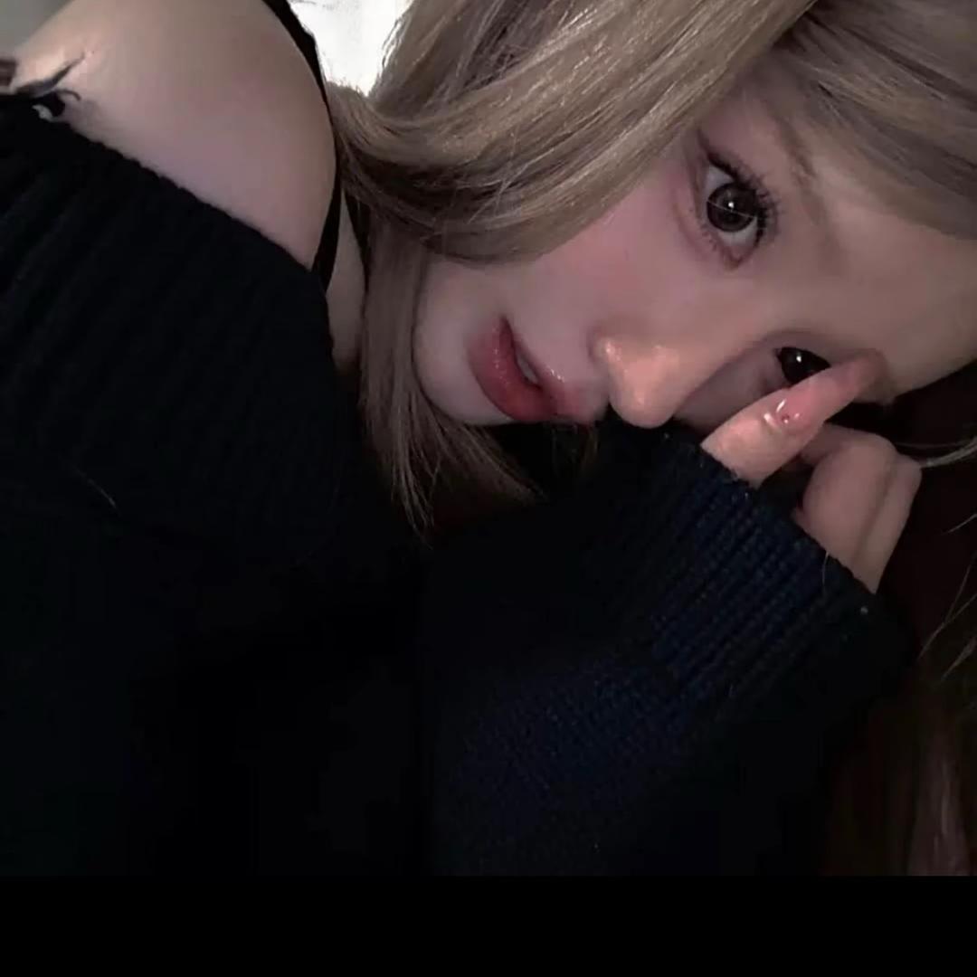 7.-