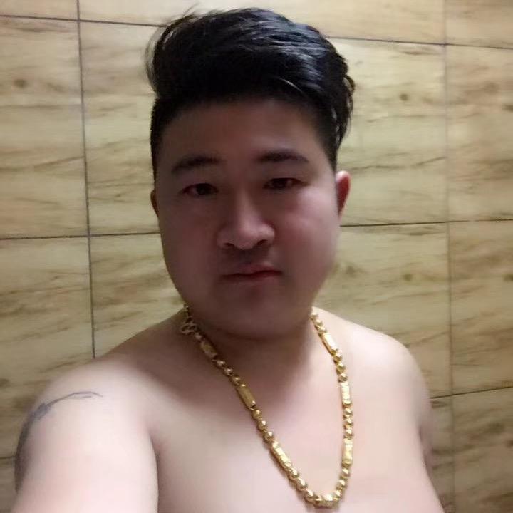 空调销售、维修清洗保养，拆装加氟！