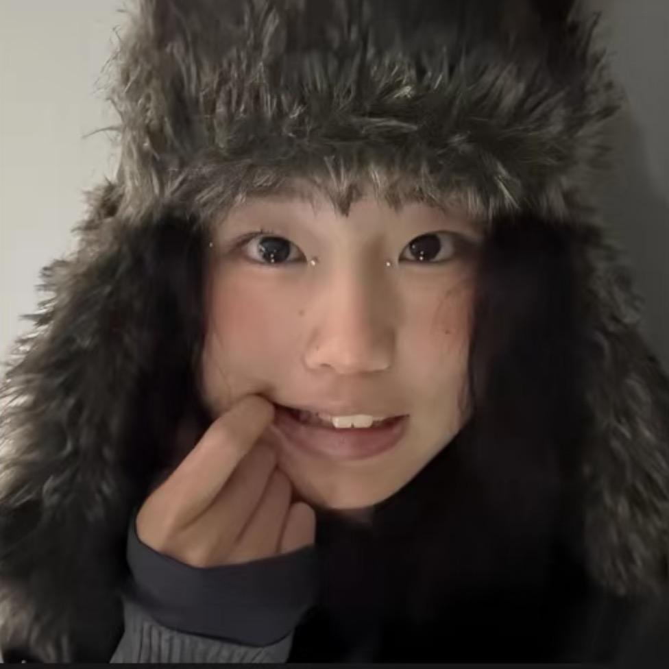 呜诶伟
