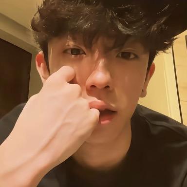 𝐅𝐋𝐘-男嘉宾（点🥚看主页）