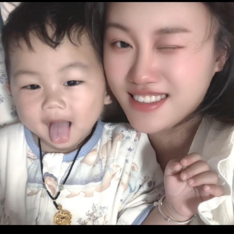 _槿沂和麻麻
