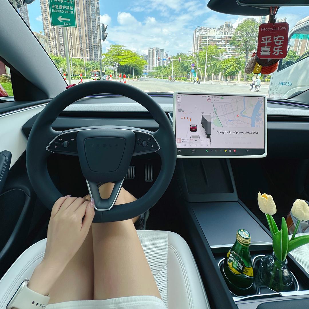 特特tesla