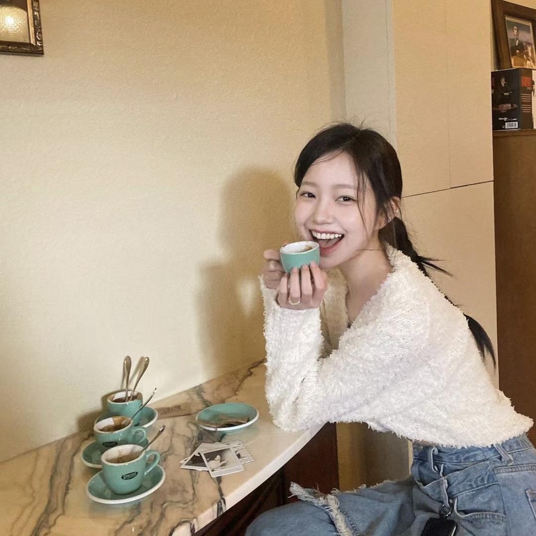 yiio              🩵