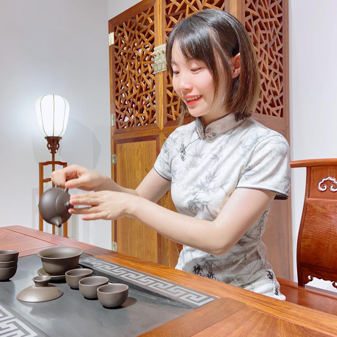 红木家具杨小妹