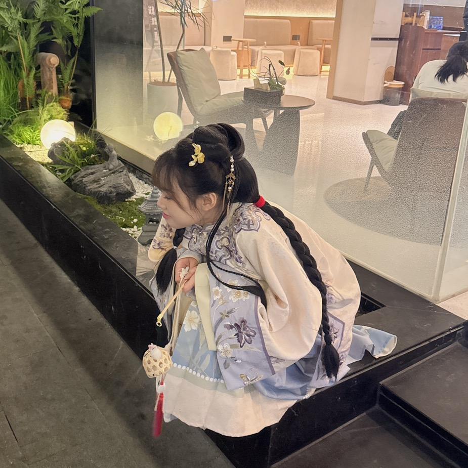 点点爱迟到