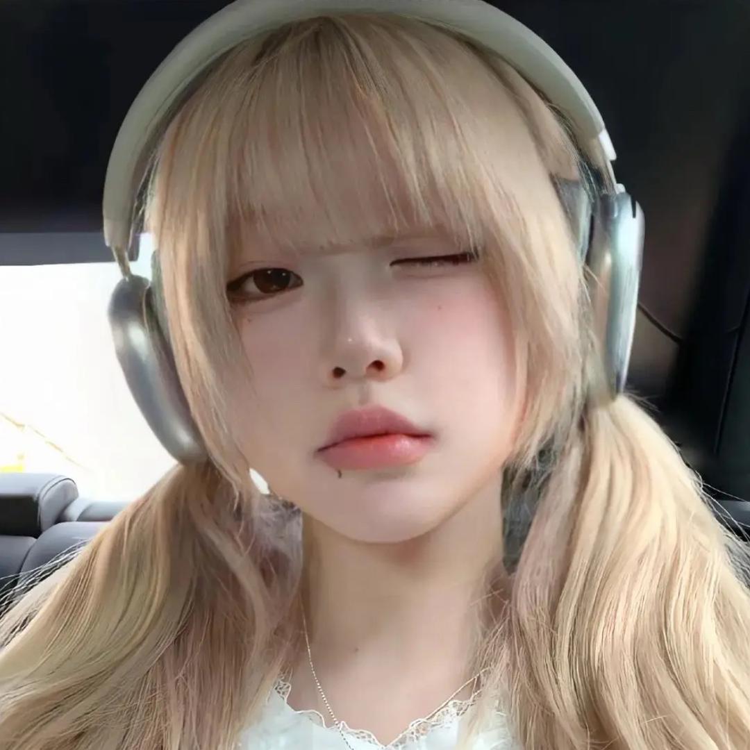 晚睡&小鱼🕶️