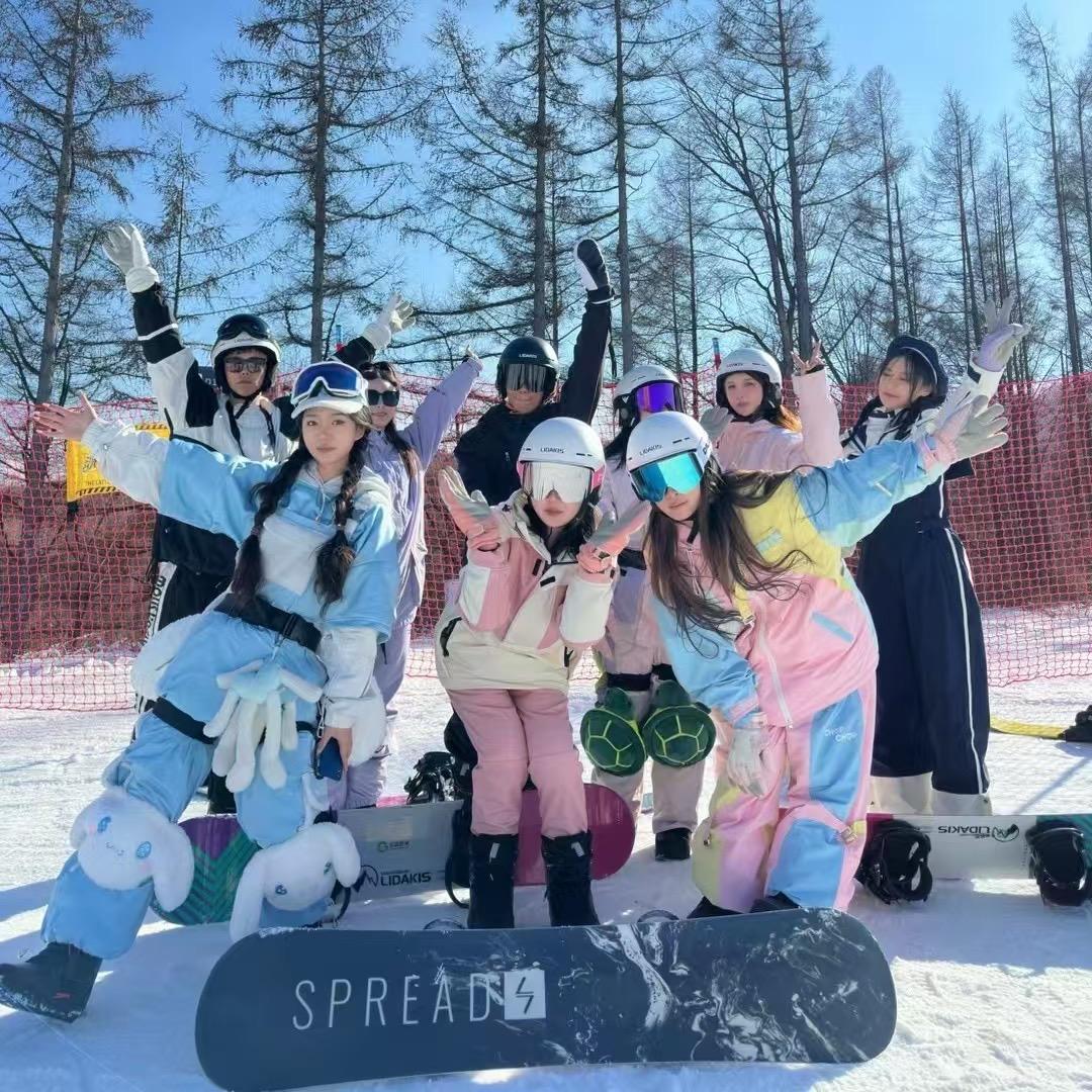亚布力尚雅雪服店官方号