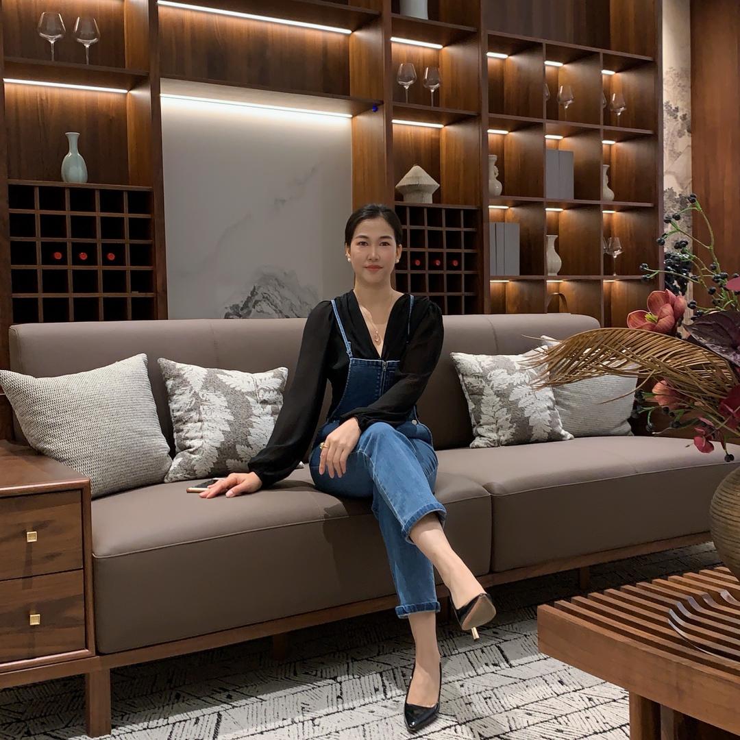 皇康尚品家具乌金木工厂