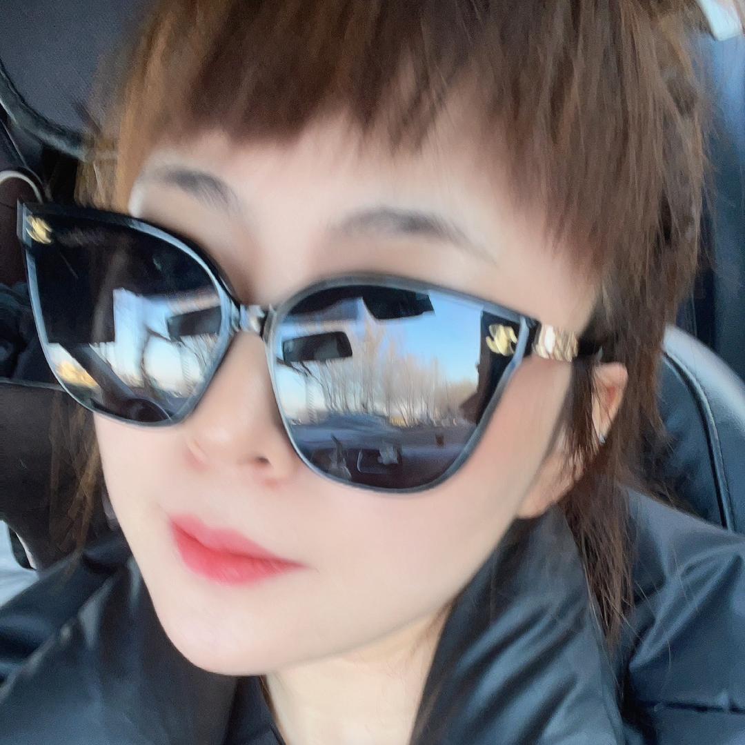 长庚陵园·潘虹
