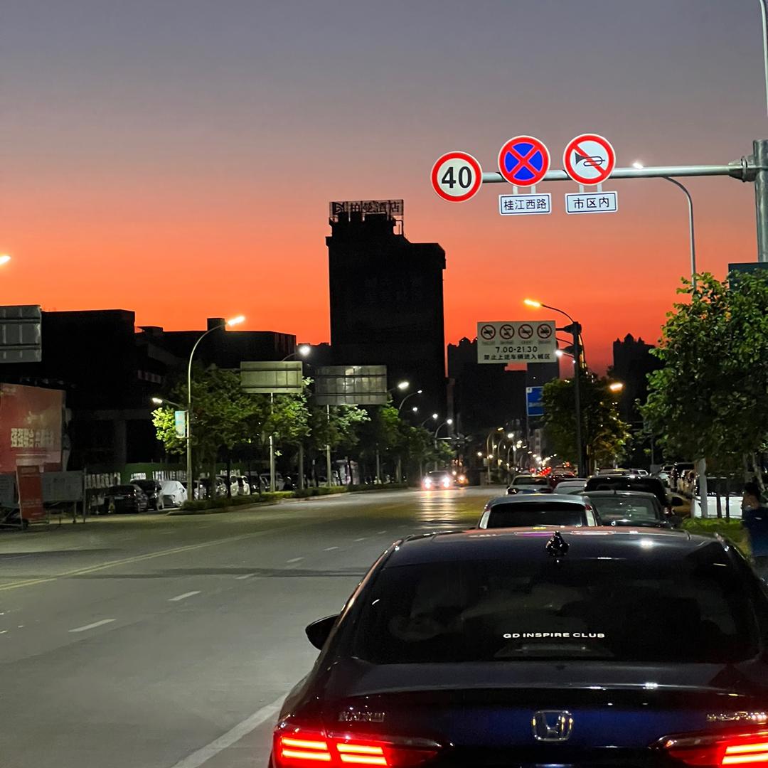 不要听悲伤的哥～