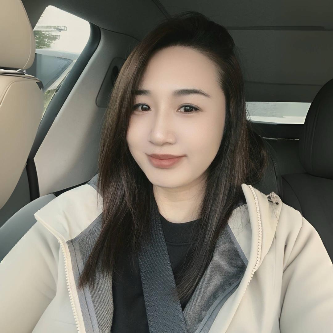 杨垚垚爱吃饼