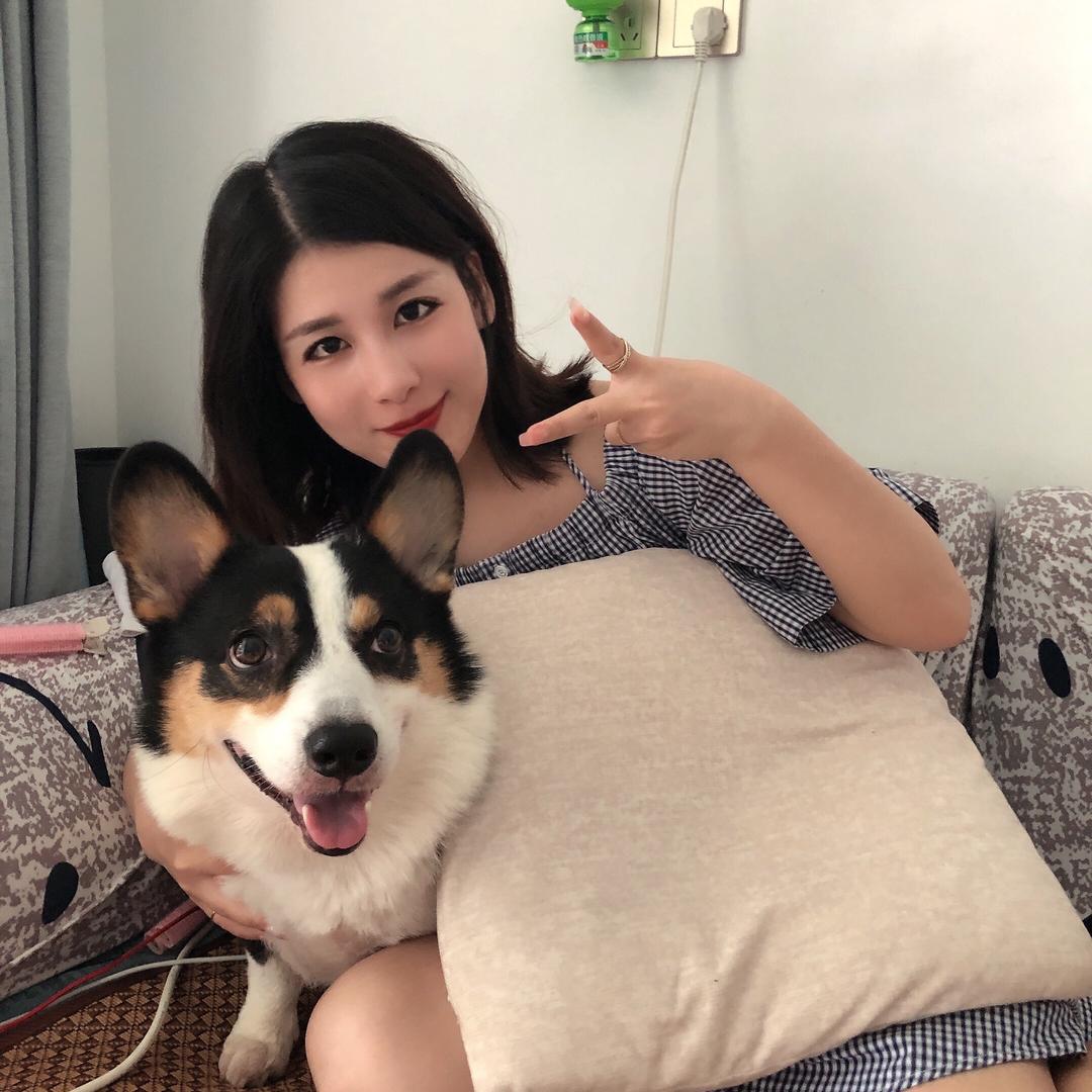 @是梅宝吖😘