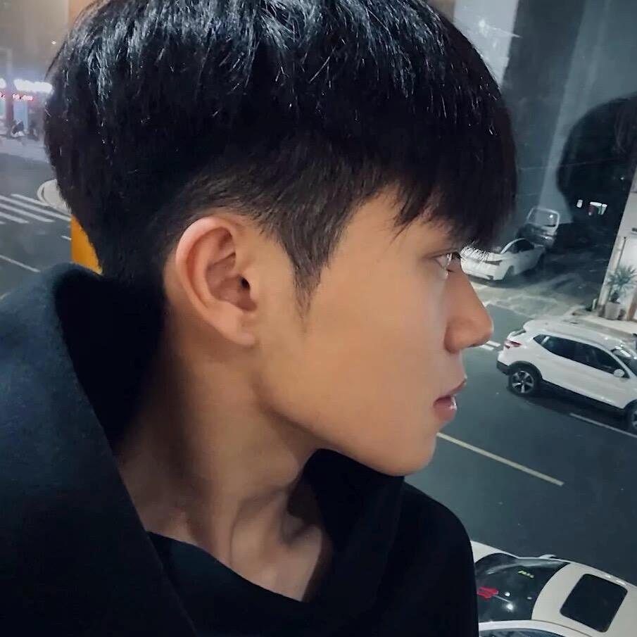 陈俊杰…….⚜️