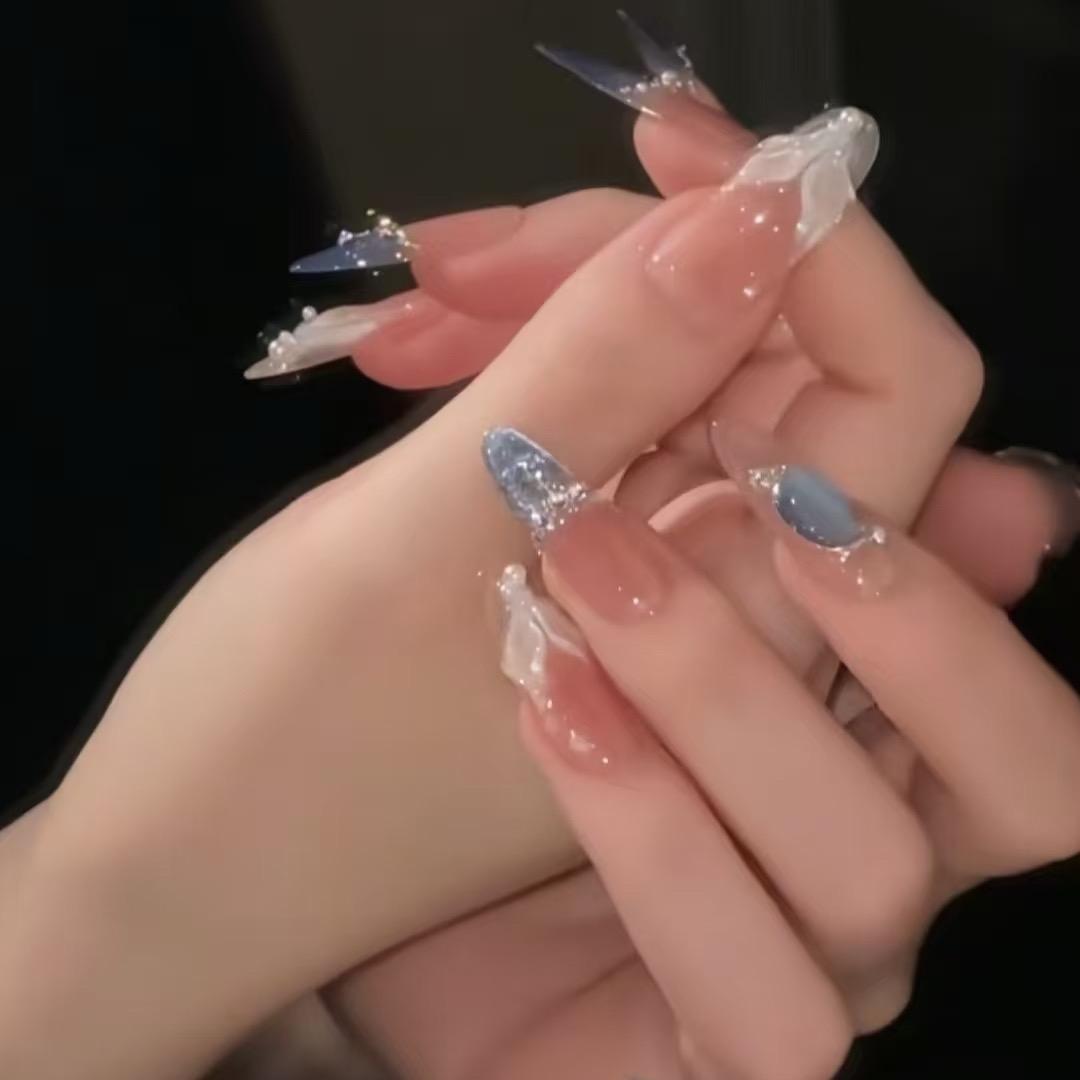 阳阳的手工穿戴甲