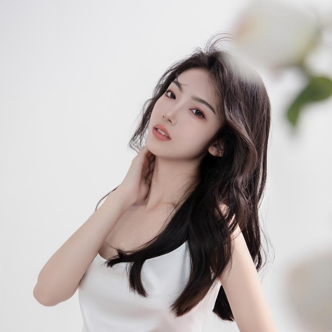 媛张张Chloe
