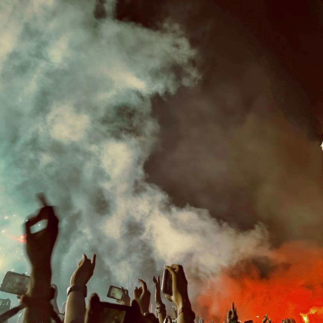 心里有朵萨日朗