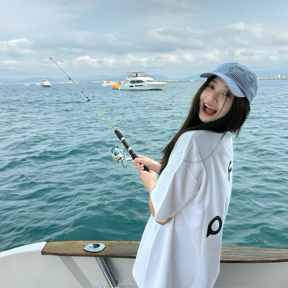 一十三三