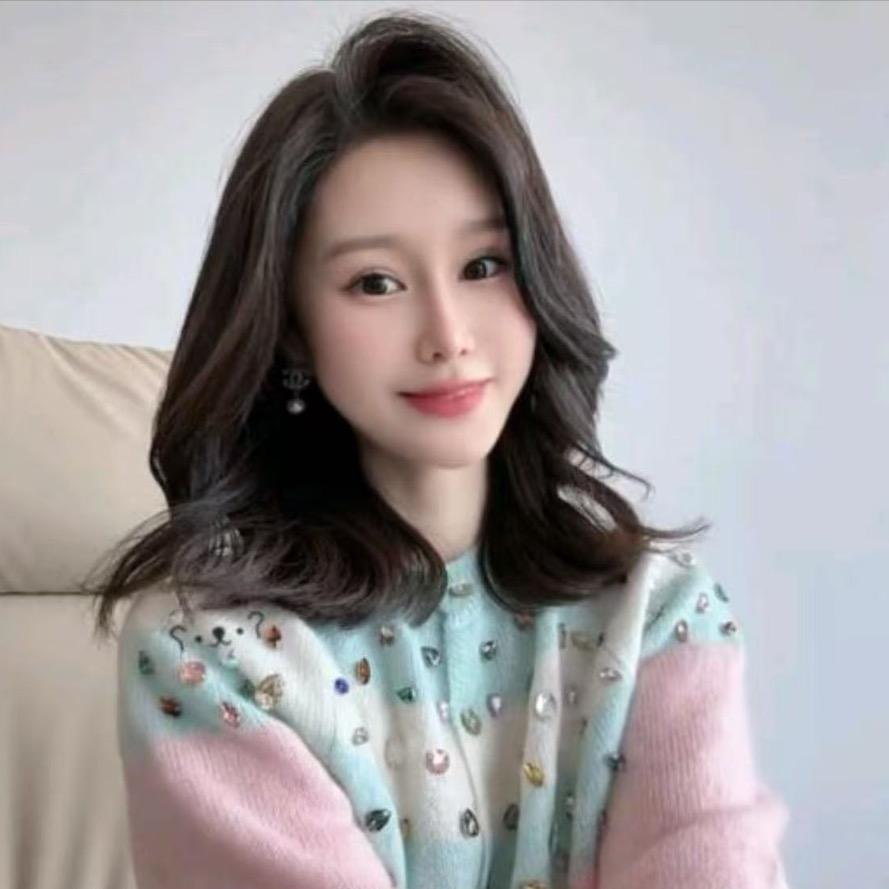 我是皮皮皮皮皮吖～穿搭分享