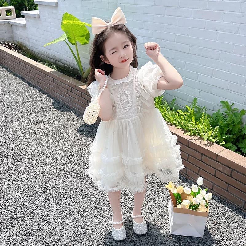 哈杰熊章贤童鞋专卖店