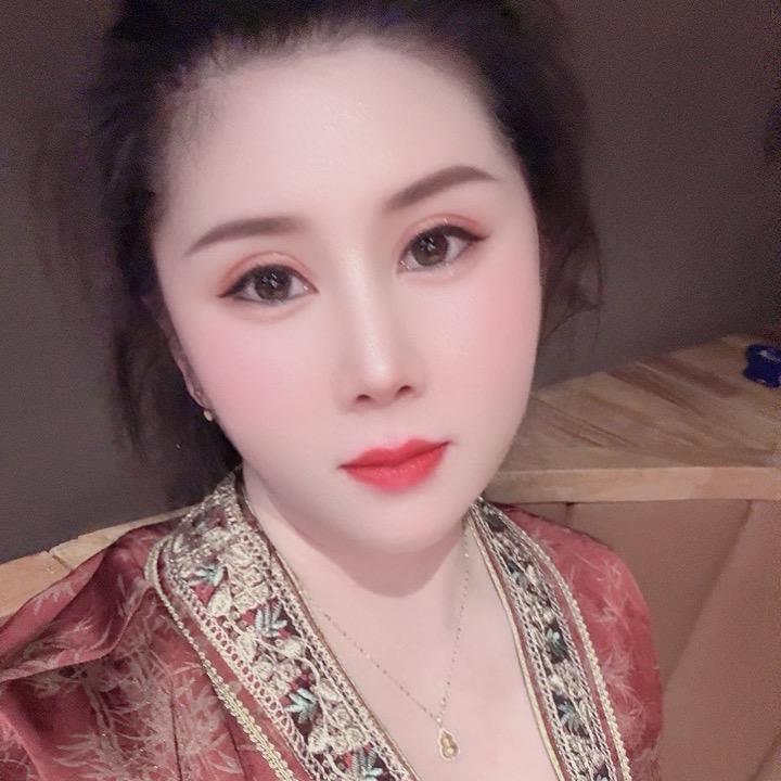 高淳小东北烧烤 娇姐