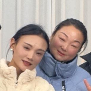 小红一家人