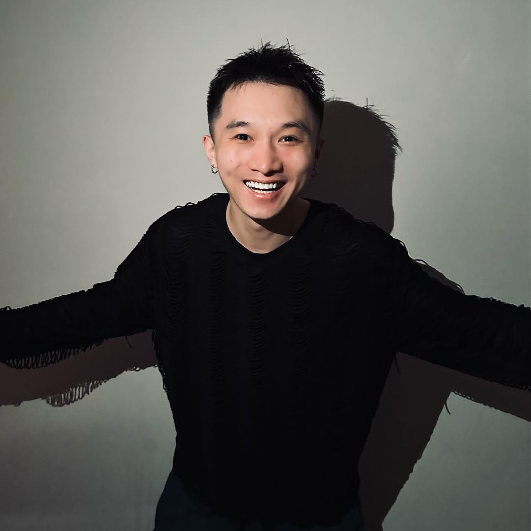 大头喊麦打碟带俩娃