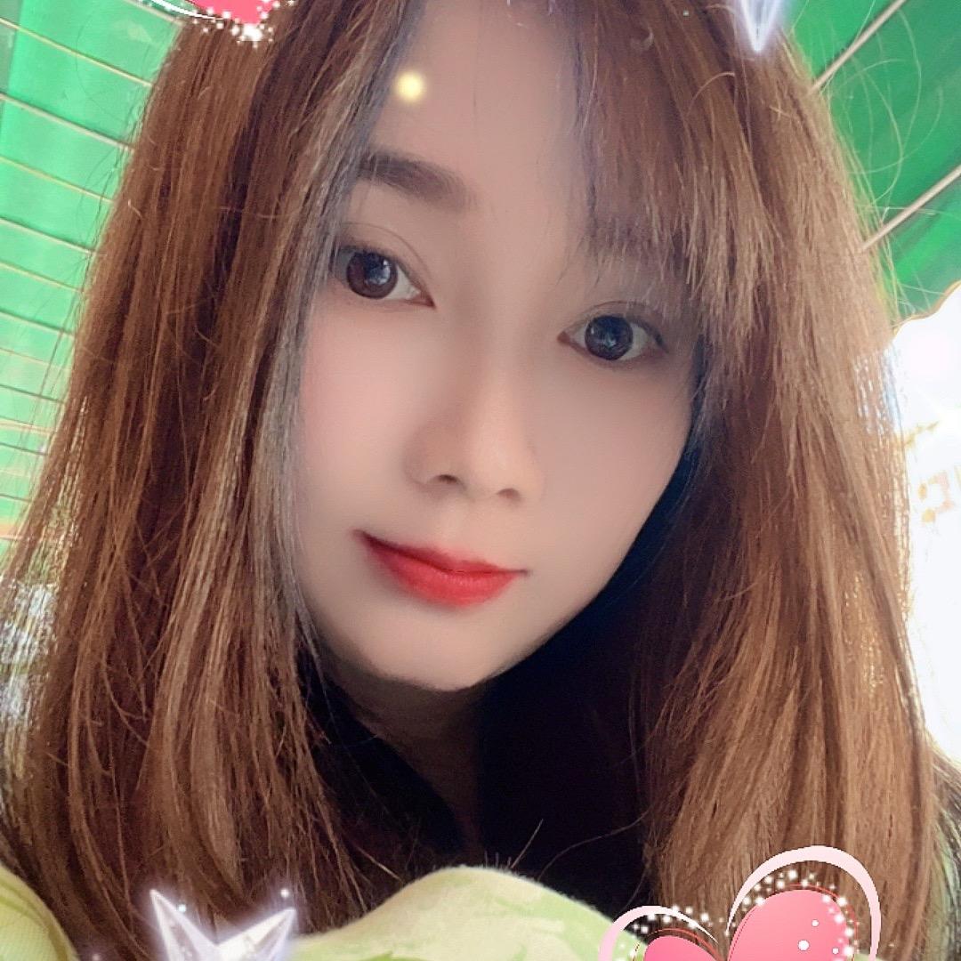 小团子🧚‍♀️🧚‍♀️🧚‍♀️