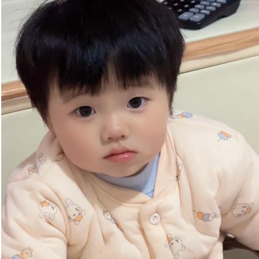 叫我小陈丫